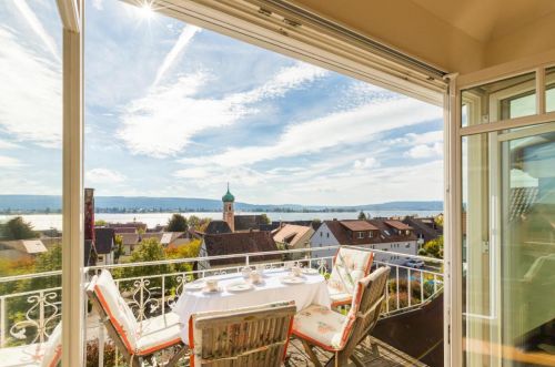 Ferienwohnung in Allensbach mit Terrasse, Blick auf den Bodensee